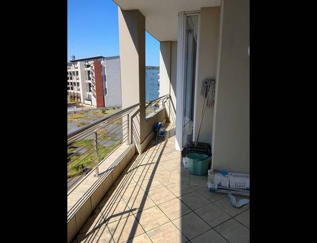 2 BEDROOM APARTMENT FOR SALE IN POINT WATERFRONT